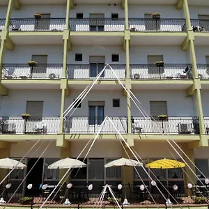 Hotel Niagara